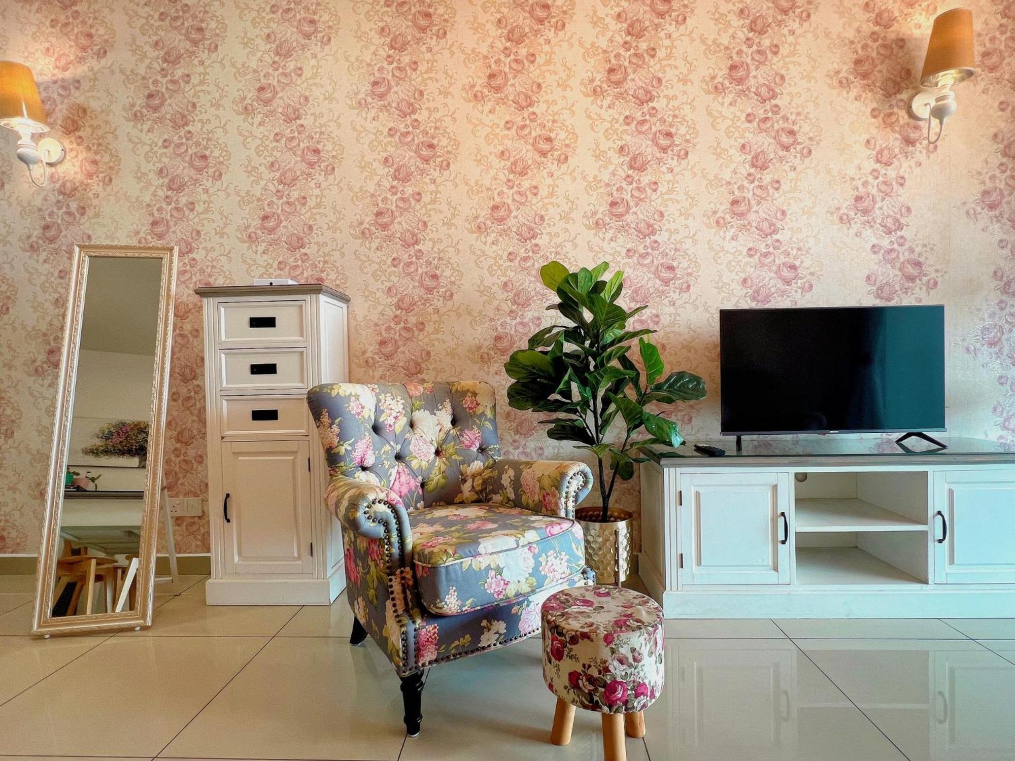 Majestic Cozy With Baby Cot -6 Pax- Free Parking By Aftertea Pangsapuri